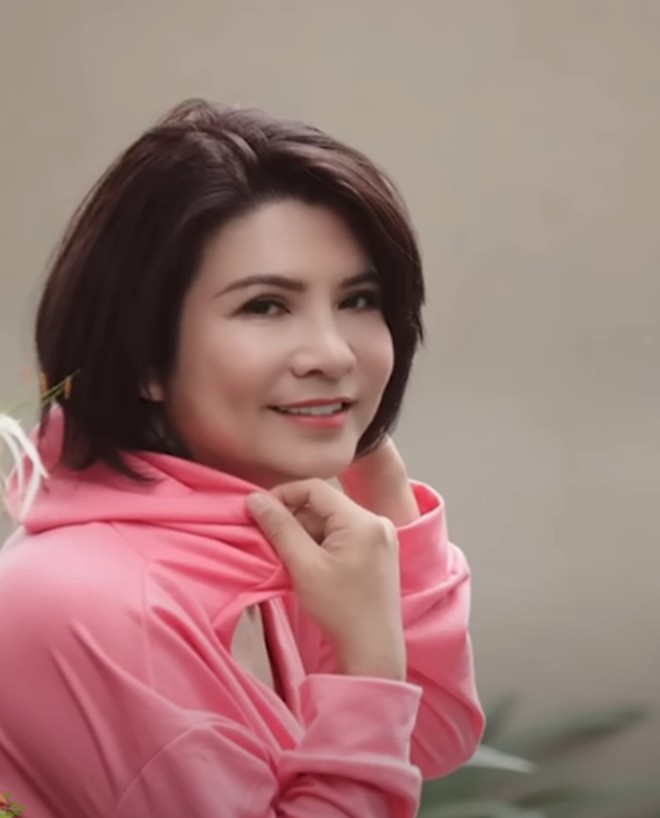 Đạo diễn Ngọc Hùng chuyển giới thành cô gái xinh xắn, danh hài Thúy Nga thốt lên: amp;#34;Giờ người ta đẹp hơn tôiamp;#34; - 8