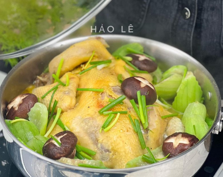 Học mẹ đảm Sài Gòn làm gà hấp mướp đơn giản nhưng ngon và lạ miệng cho cuối tuần quá hợp - 9