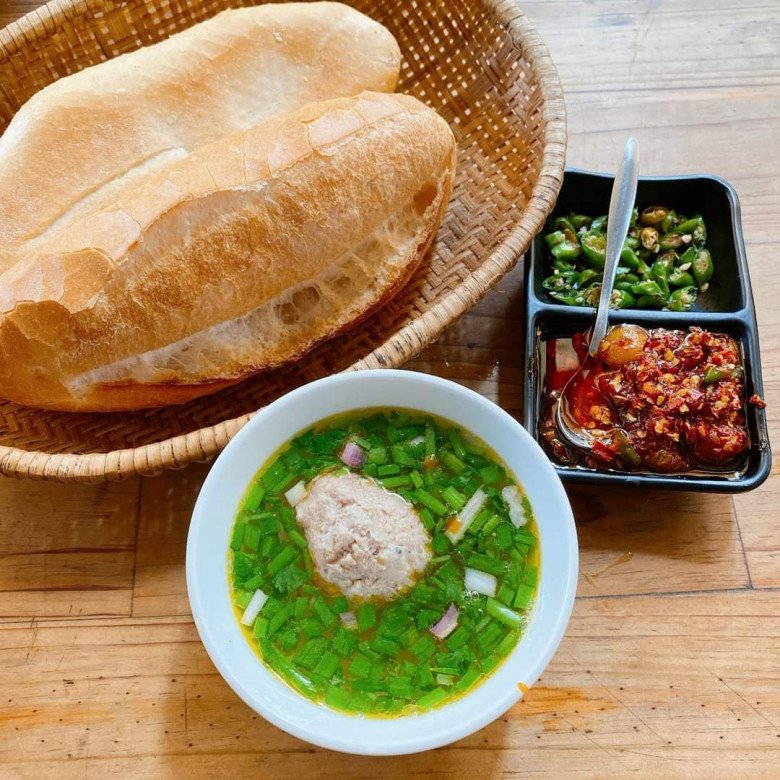 Thử bữa sáng amp;#34;quốc dânamp;#34; ở Đà Lạt: 7 địa chỉ cực uy tín, đảm bảo ai cũng mê - 1