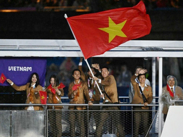Tự hào lá cờ đỏ sao vàng Việt Nam tung bay tại đấu trường Olympic Paris 2024: Kỳ vọng giải cơn khát huy chương