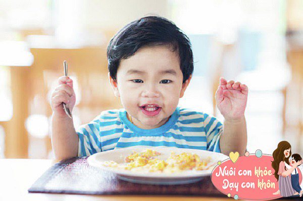 Dinh dưỡng là yếu tố chiếm đến 32% trong việc phát triển chiều cao, nhất là chế độ dinh dưỡng cho trẻ trong giai đoạn 3 năm đầu đời.