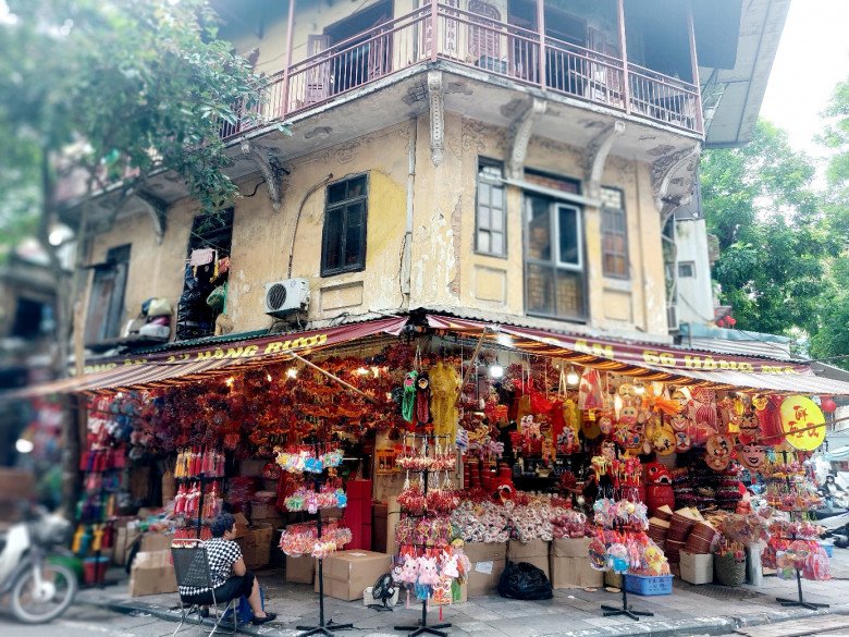 Một góc ngã tư của phố.