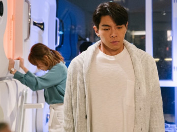 Phát hiện tờ giấy trong túi xách của vợ, chồng đuổi tôi ra khỏi nhà nhưng vài ngày sau thì hối hận