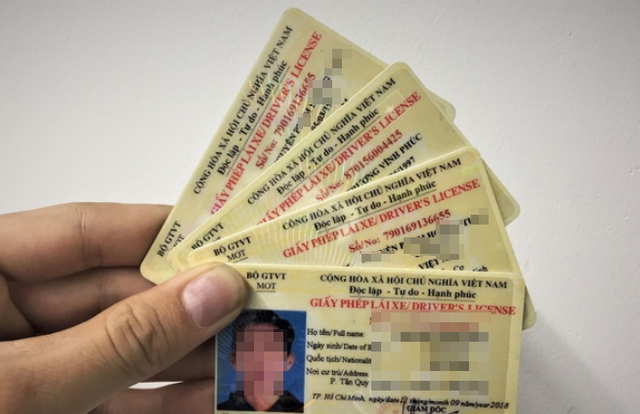 Từ 1/1/2025, sẽ chỉ còn giấy phép lái xe hạng B thay cho hạng B1 và B2 đang áp dụng. Ảnh minh họa: TL