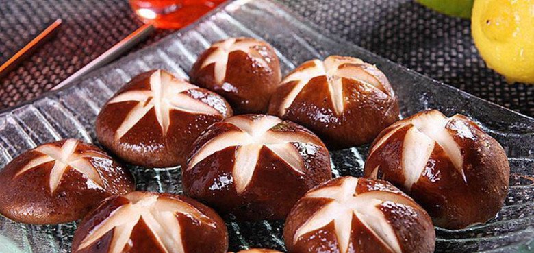 Nấm hương được ví là vua của các loại nấm vì có nhiều lợi ích cho cơ thể. Ảnh minh họa. 