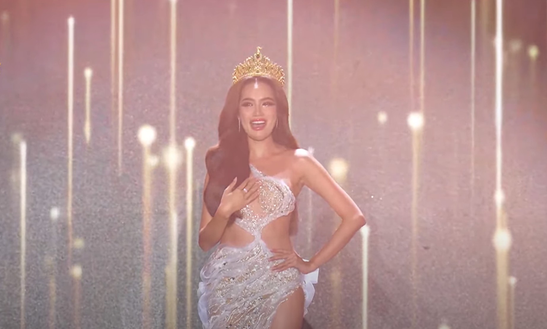 Chung kết Miss Grand Vietnam 2024: Tân Hoa hậu và 4 Á hậu chính thức lộ diện - 7