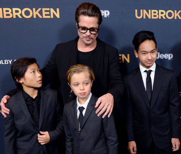 Brad pitt là ông bố số khổ của năm con gái nộp đơn bỏ họ cha con trai không thèm nghe điện thoại - 3