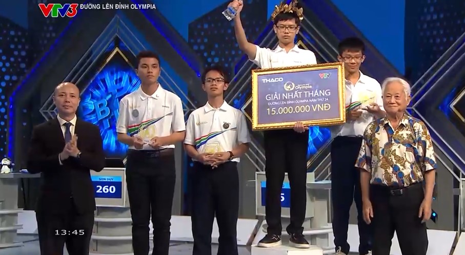 Bứt phá ngoạn mục, “tấm vé vớt” Sơn Duy giành chiến thắng ở trận đấu tháng 1 quý 4 Olympia 2024 - 7