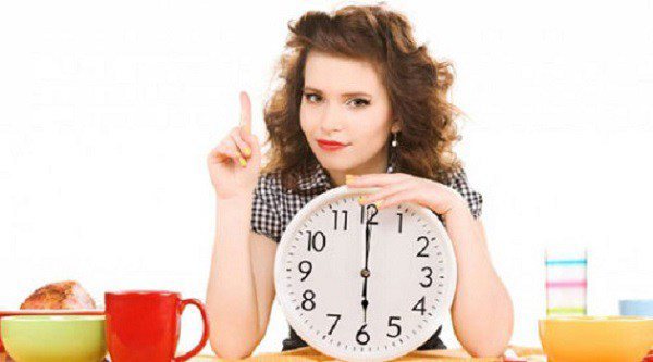 Mọi người hãy ăn sáng đúng giờ và ăn trước 8h sáng là tốt nhất. Ảnh minh họa. 