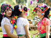 Bà bầu - Dân tộc Thái kiêng khách lạ đến thăm sau sinh vì sợ đổi vận, bà đẻ chỉ ăn loại cơm này nhưng sữa vẫn tràn trề