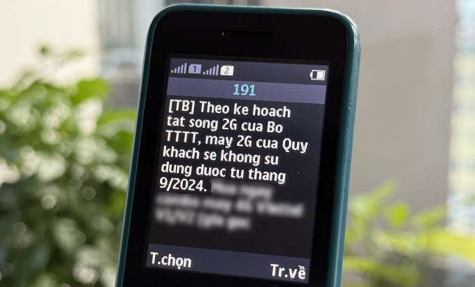 Tất bật sắm điện thoại 4G vì máy 2G bị chặn chiều gọi đi - 1