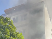 Tin tức - Cháy nhà 4 tầng ở phố nhà giàu Thảo Điền