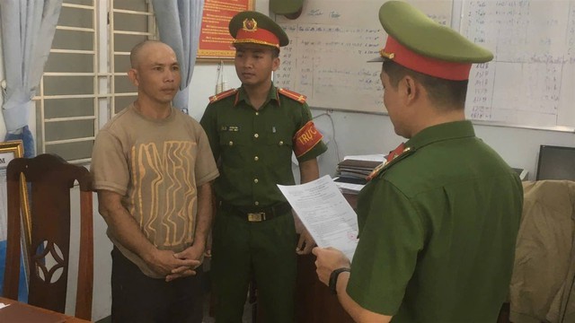 Đỗ Văn Long tại Cơ quan Công an. Ảnh: CACC.