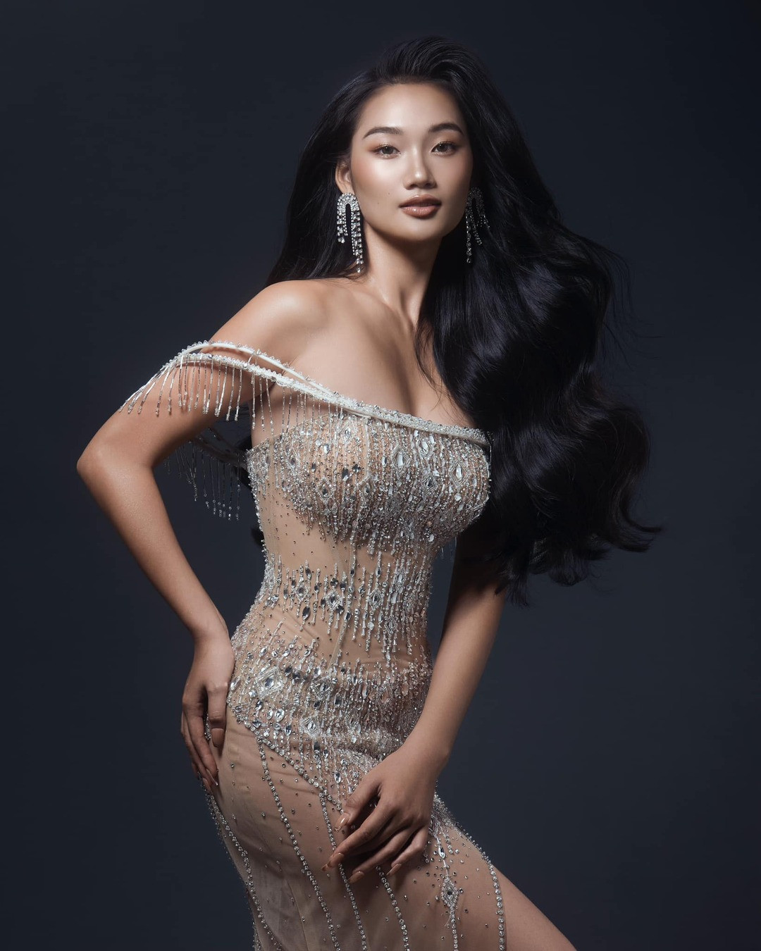 Người đẹp có gia đình đều là bộ đội, công an dự thi Miss Universe Vietnam là ai? - 2