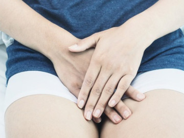  Khô hạn   sau sinh có cần điều trị?