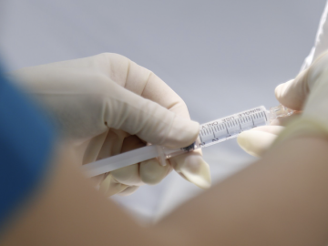 Suýt chết vì phá thai bằng thuốc mua từ "bác sĩ Google"