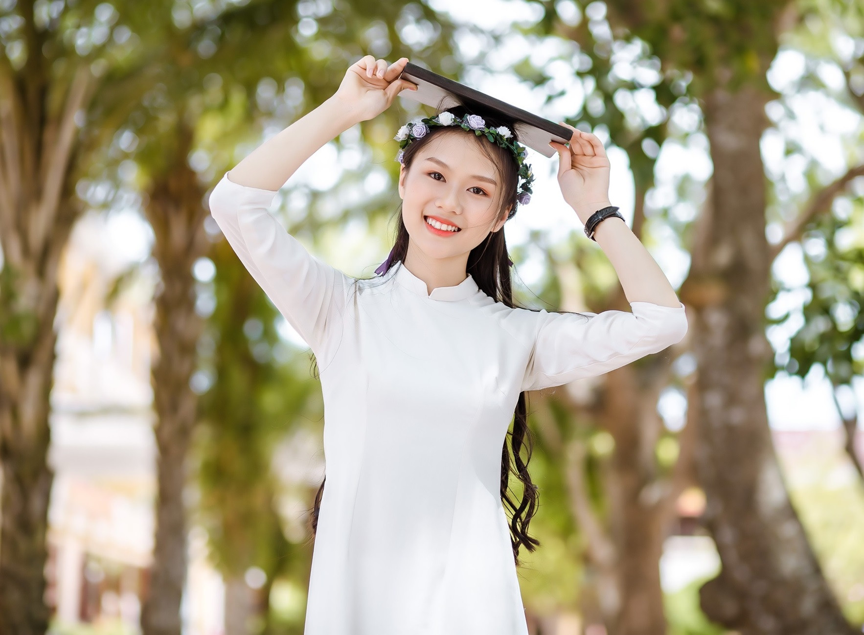 Dư Thị Kiều Trinh được vinh danh thủ khoa ngành Công nghệ kỹ thuật khuôn mẫu, sinh viên tốt nghiệp tiêu biểu năm 2024.
