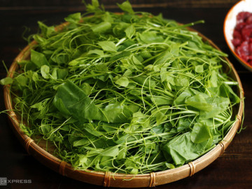 Mẹ bầu có nên ăn rau sống?