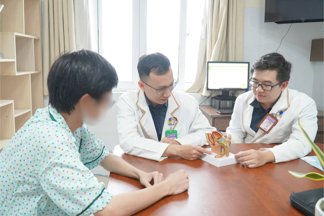 Các bác sĩ giải thích sự cố hy hữu cho bệnh nhân