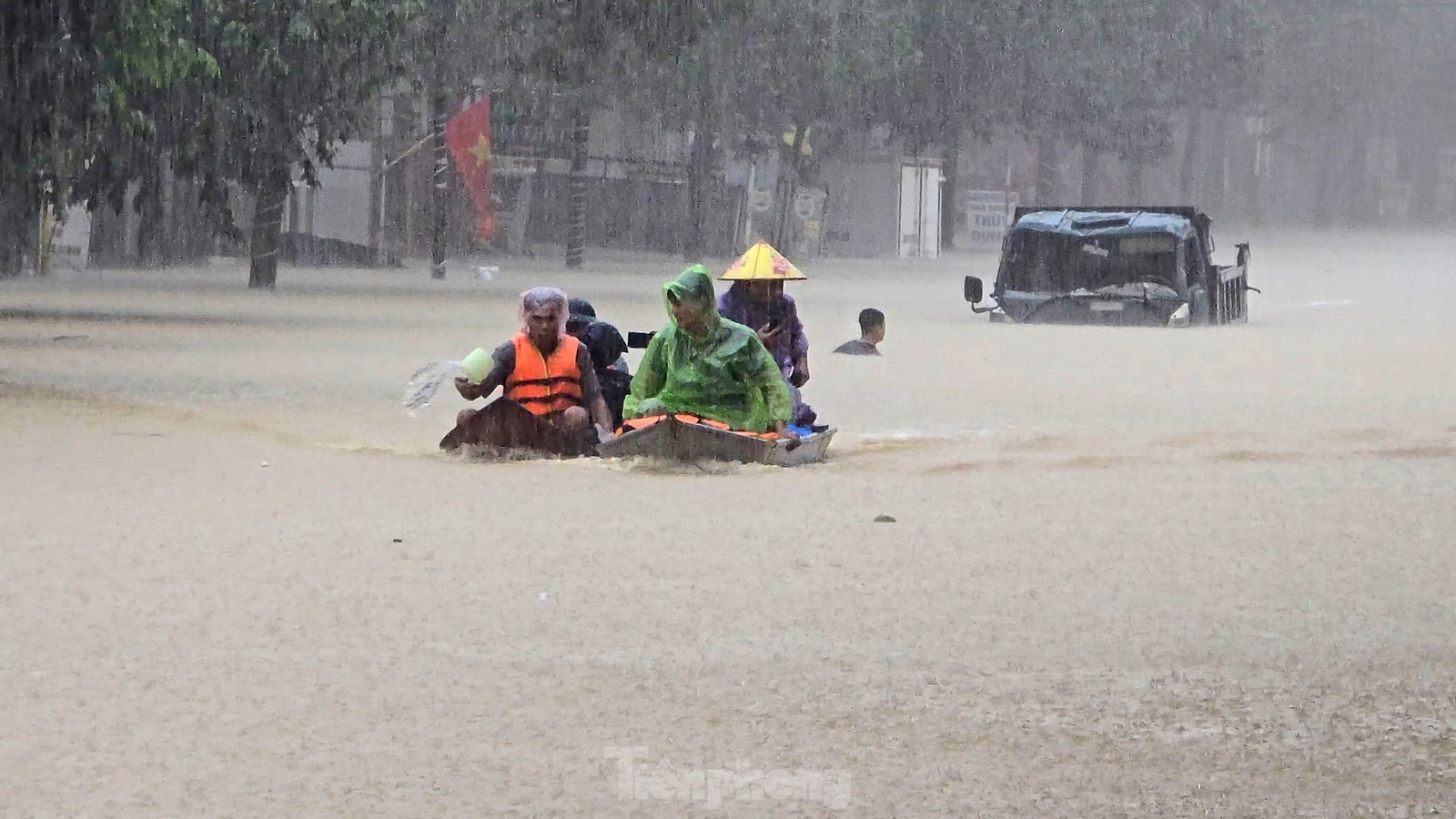 img src/upload/3-2024/images/2024-09-10/1725982319-tp-30-2983-width1600height901.jpg width660 /