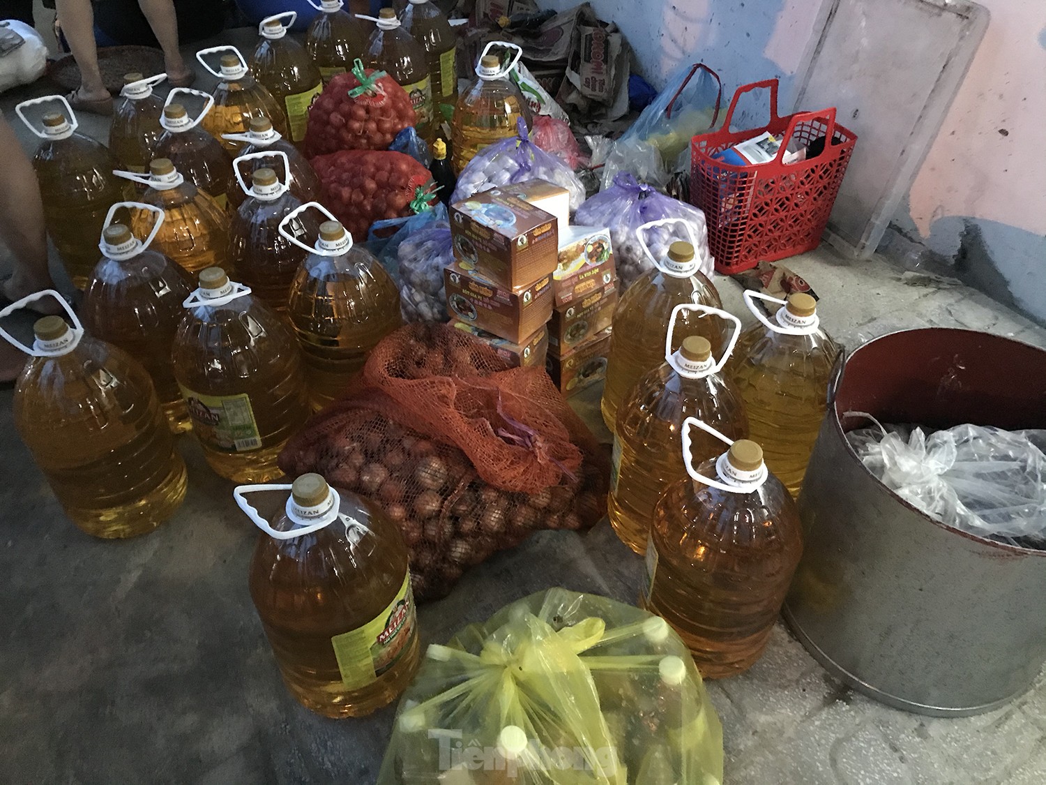 Hình ảnh xúc động trong cơn amp;#34;đại hồng thủyamp;#34; chưa từng có ở Thái Nguyên - 11