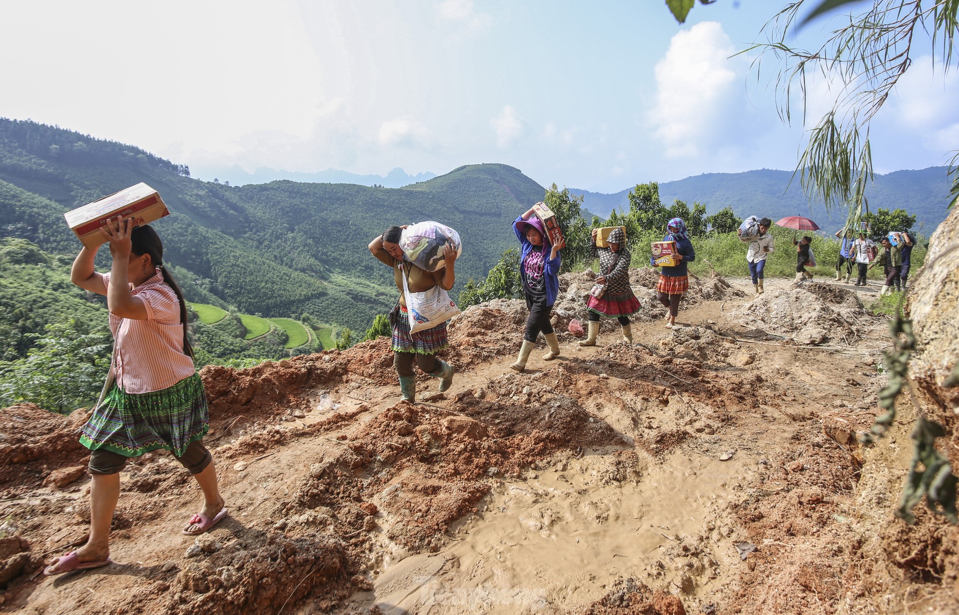 img src/upload/3-2024/images/2024-09-17/1726536251-tp-13-5622-width1966height1264.jpg width660 /