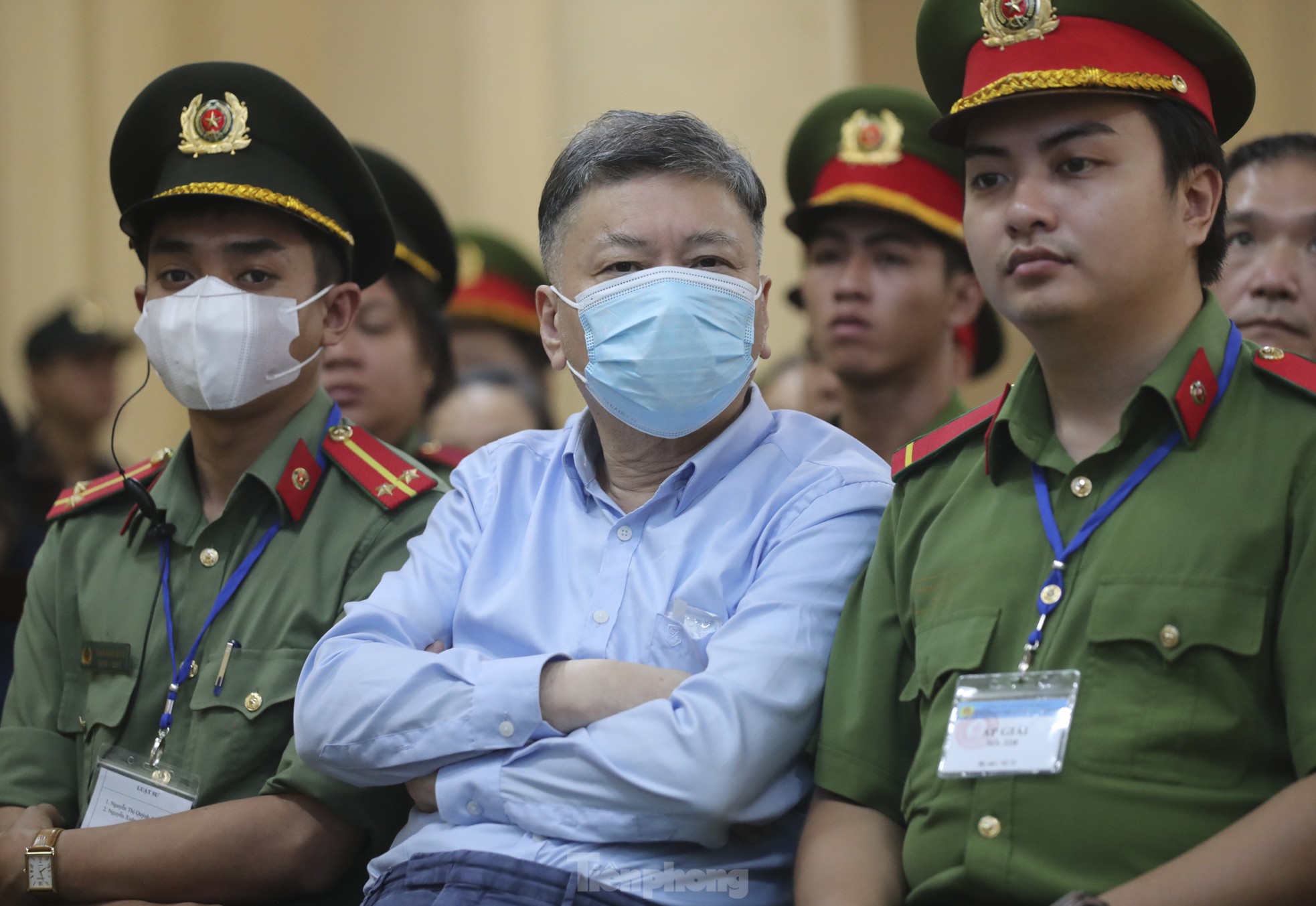 Bị cáo Chu Lập Cơ bị xét xử về tội “Rửa tiền”. Ông Cơ trong giai đoạn 1 của vụ án bị tuyên phạt 9 năm tù về tội “Vi phạm quy định cho vay trong hoạt động của các tổ chức tín dụng”.