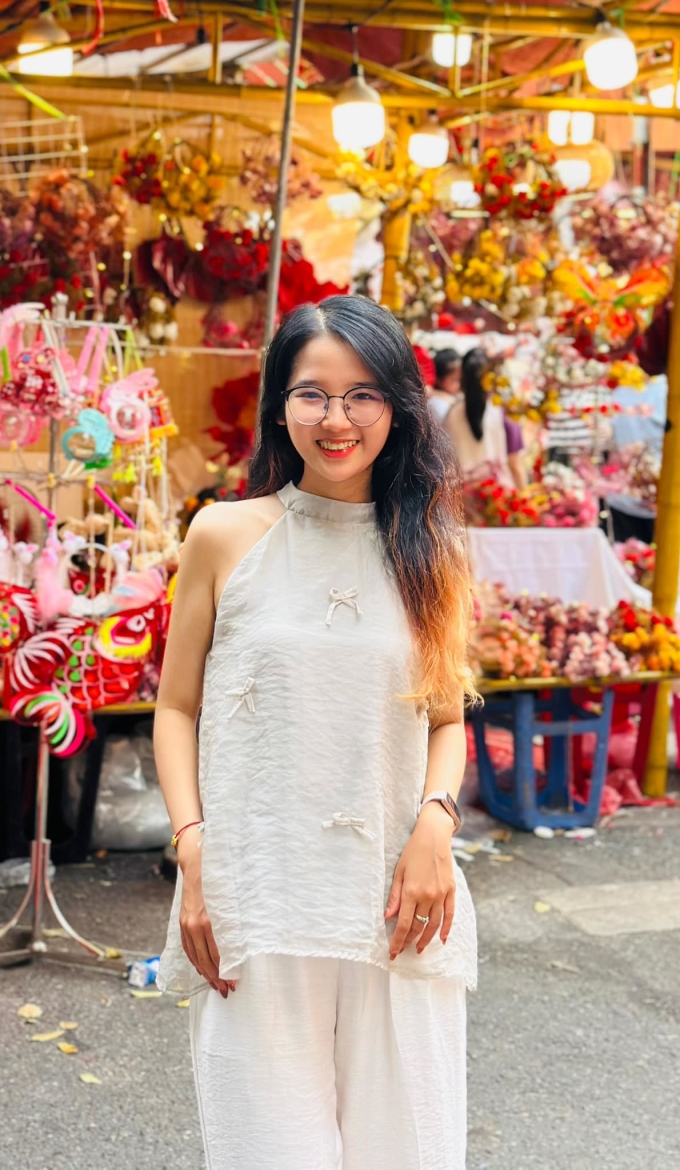 Linh hiện tại, sau khi giảm thành công 21 kg. Ảnh: Nhân vật cung cấp