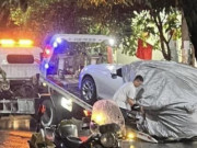 Tin tức - Bố lùi ô tô bất cẩn khiến con tử vong