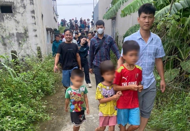 Ba cháu nhỏ mất tích được lực lượng chức năng tìm thấy đưa về nhà an toàn