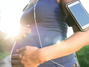 Bà bầu - Phụ nữ mang thai vẫn chạy bộ, chuyên gia nói gì?