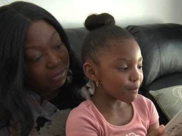 Bé gái 5 tuổi cứu sống mẹ nhờ kỹ năng đơn giản nhưng không phải ai cũng làm được