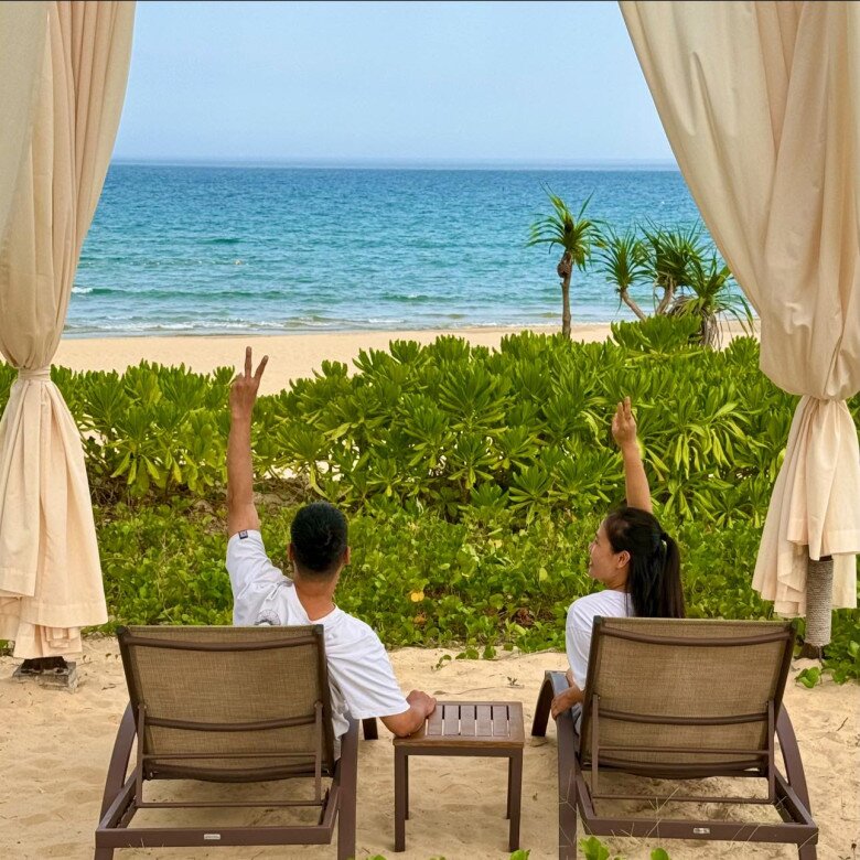 Sao việt 24h nàng dâu gia tộc nghìn tỷ linh rin mừng sinh nhật trên du thuyền con gái vàng ngọc hiếm hoi xuất hiện - 11