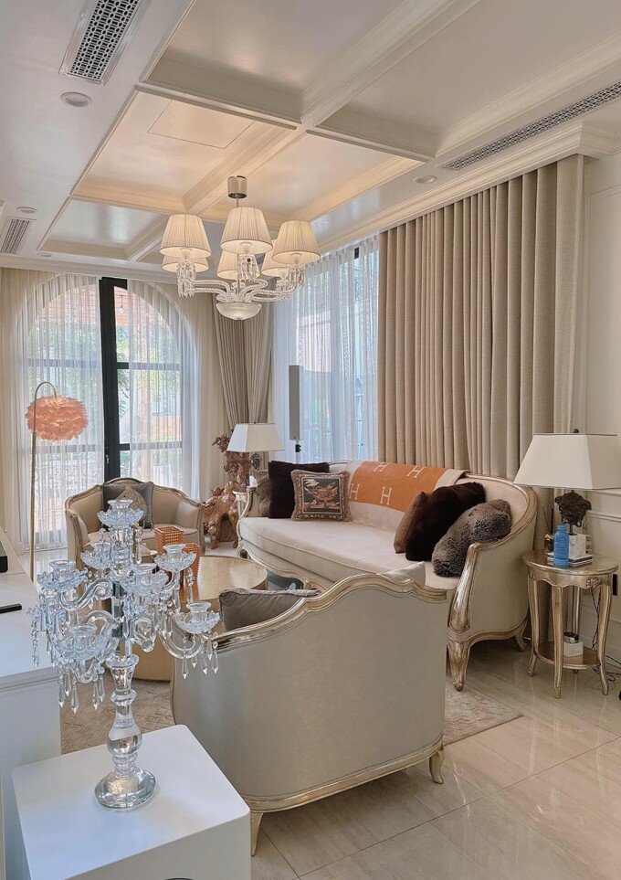 Sao việt 24h quang lê ngỡ ngàng khi lần đầu được khám phá căn biệt thự trăm tỷ của lệ quyên cùng tình trẻ - 5