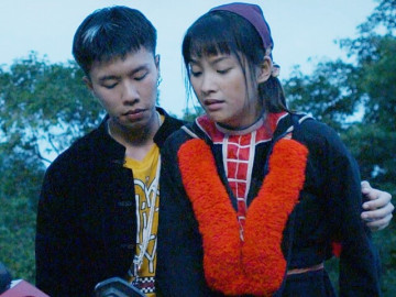 Con trai Vân Dung lên tiếng bênh vợ giữa lúc nữ chính Đi Giữa Trời Rực Rỡ viết tâm thư cầu xin khán giả