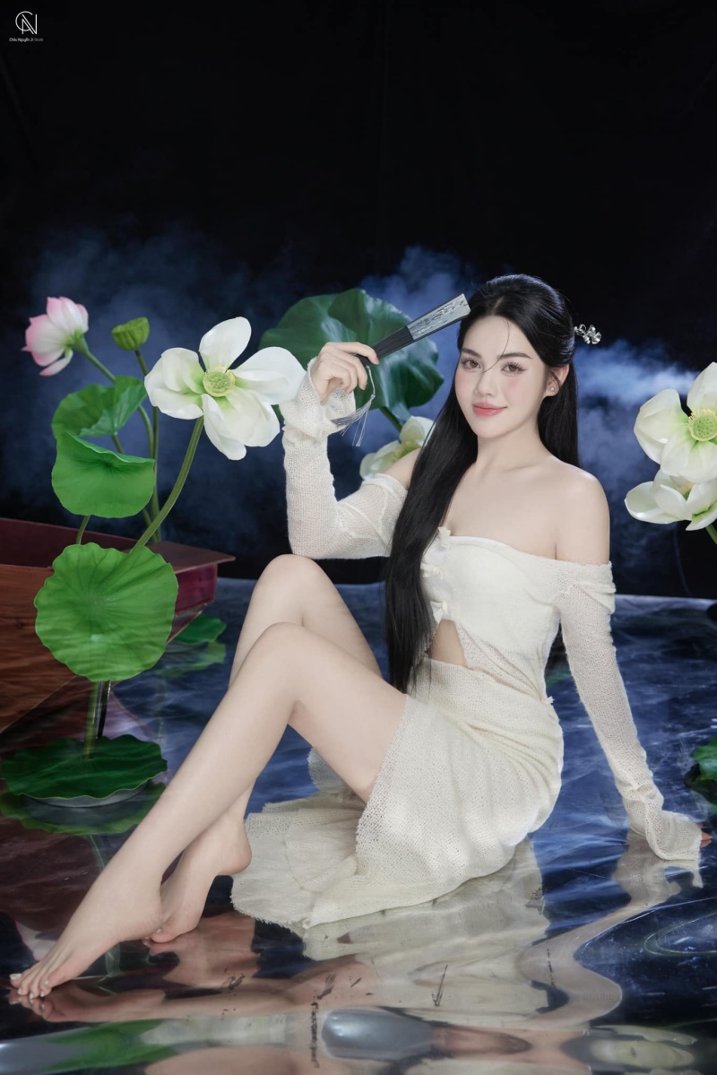 Vẻ đẹp ngọt ngào của nữ sinh trường Y quê Thanh Hoá vừa đăng quang Hoa hậu - 4