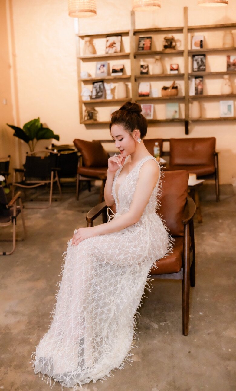 Nữ ca sĩ dự định ra mắt sản phẩm mới vào cuối năm nay.