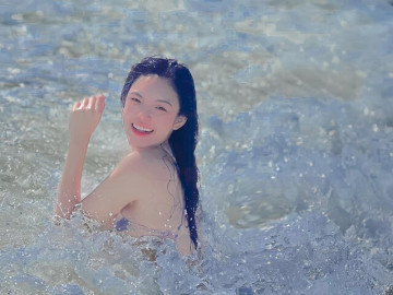 Tình địch của Angela Phương Trinh, ngày bé xéo xắc trên màn ảnh lớn lên tươi như hoa nhờ chỉnh một điểm