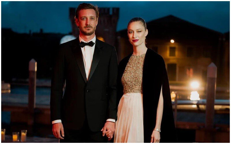 Nàng dâu hoàng gia Monaco Beatrice Borromeo đã kết hôn với Pierre Casiraghi, người đứng thứ 8 trong danh sách kế vị ngai vàng. Cô nổi tiếng là nữ quý tộc xinh đẹp, đầy phong cách.
