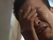 Bà bầu - Người mẹ nhảy xuống từ tầng 22 sau khi sinh đôi 1 trai 1 gái, chồng khóc ngất vì nguyên nhân đau lòng