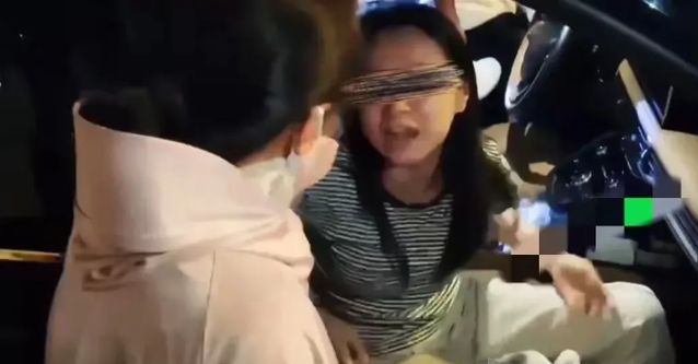 Vợ vừa sinh con 2 tháng đã đòi đi làm, chồng lén theo dõi mới biết mình bị “cắm sừng” - 3