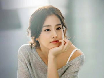 Một loại nước uống được Kim Tae Hee dùng vào mỗi buổi sáng để da bóng khỏe