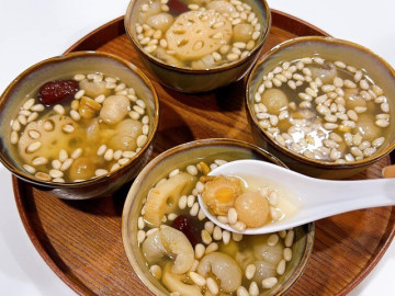 Mẹ đảm Sài Gòn mách cách nấu chè Tây dương sâm mát lạnh, giải nhiệt và tăng cường sức khỏe cho ngày nóng