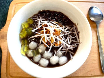 Cách nấu chè đỗ đen cực ngon lại thanh mát, bùi bùi, hạt không vỡ nát nhìn chỉ muốn ăn ngay