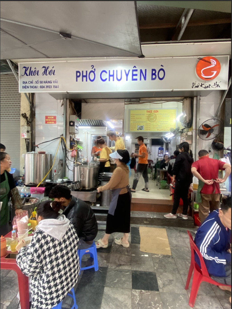 Quán Phở Khôi Hói buổi sáng