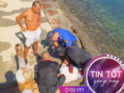 Tin tức - Nghe tiếng tri hô, người đàn ông bỏ quầy dưa lao xuống biển: “Đã 10 năm không bơi nhưng cứu người là bản năng”