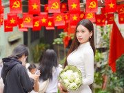 Lifestyle - Xếp hàng từ 5 giờ sáng đợi chụp hình tại con ngõ cờ hoa nổi tiếng dịp lễ 2/9