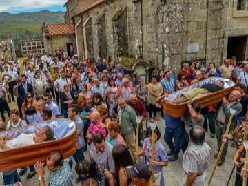 7 lễ hội mùa hè kỳ lạ nhất thế giới