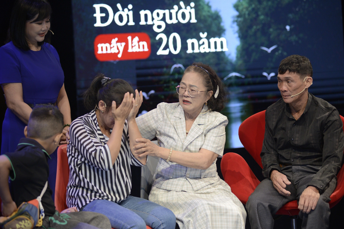 Gia đình bà Mỹ Não và ông An đã được hội ngộ.