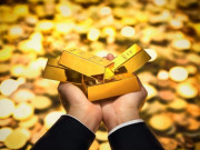 Tiêu dùng - Giá vàng hôm nay 30-8: Lại quay đầu tăng mạnh, nhà đầu tư chóng mặt